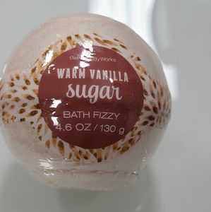 BBW Warm Vanilla Sugar Bath Fizzy Bomb
